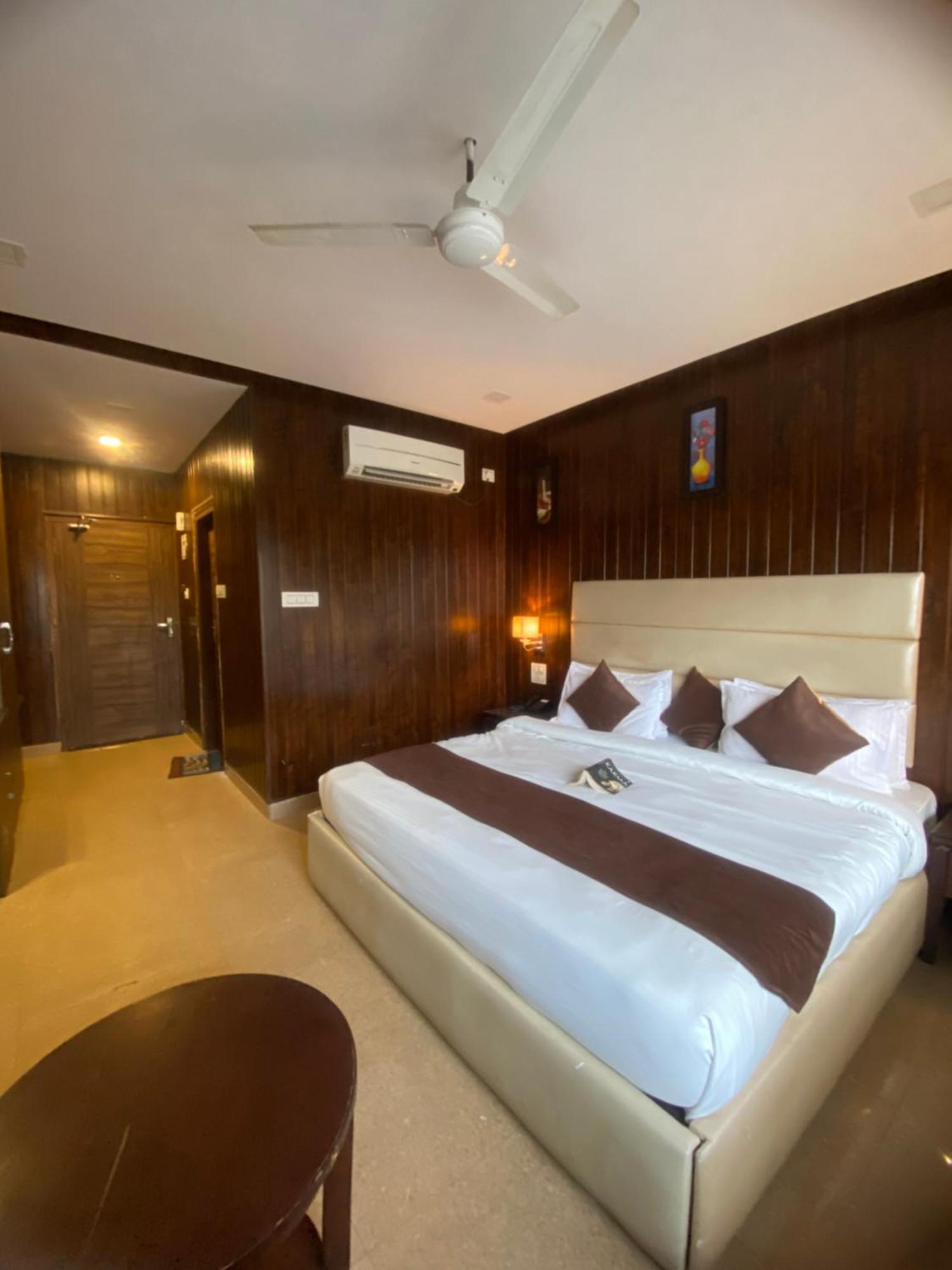 Mj Hills Rishikesh Hotel Ngoại thất bức ảnh