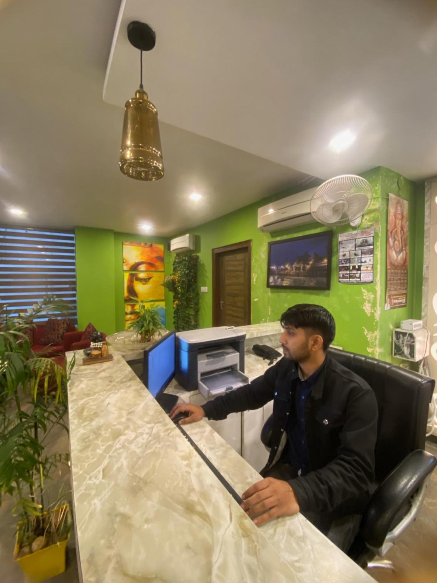 Mj Hills Rishikesh Hotel Ngoại thất bức ảnh